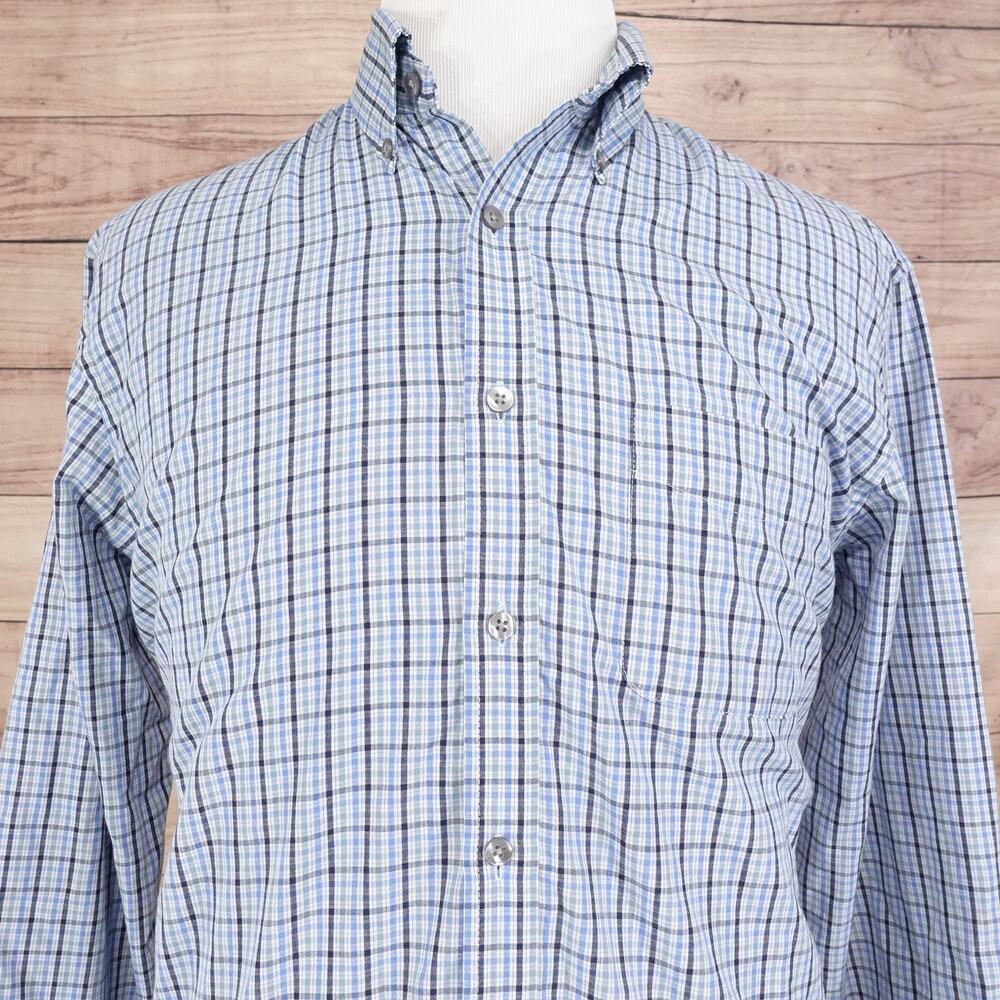 Van Heusen Shirt Mens Medium Blue Plaid Button Down Long Sleeve Pocket Classic